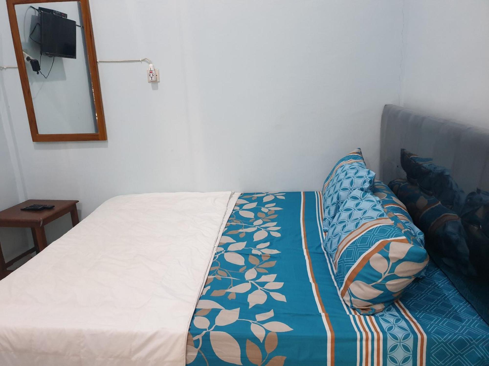 Capital O 92612 Penginapan D'Alas Purwo & Beachnearpadang Savana Sadengan Баньювангі Екстер'єр фото